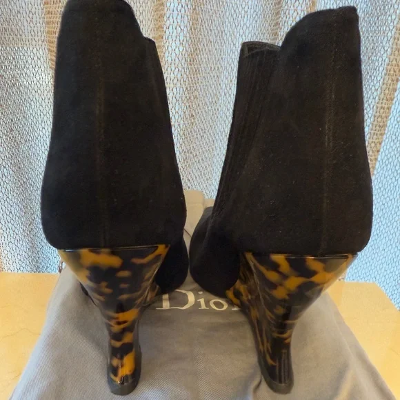Christian Dior Tortoise Shell Wedge Ankle Boots – Size 38.5 Shoes